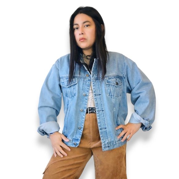 Sold-vintage Snoopy denim jean jacket with back leather patch - Picture 2 of 7